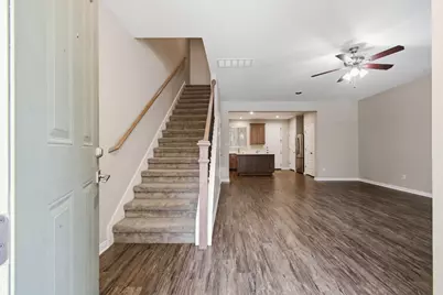 179 S Holly Street #501, Georgetown, TX 78626 - Photo 2