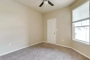 1701 Logan Dr, Round Rock, TX 78664 - Photo 12