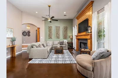 155 Comanche Circle, Hutto, TX 78634 - Photo 8