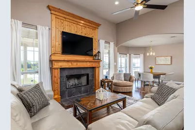 155 Comanche Circle, Hutto, TX 78634 - Photo 12
