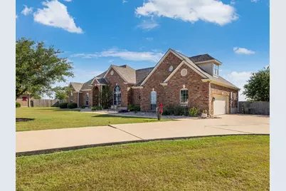 155 Comanche Circle, Hutto, TX 78634 - Photo 6