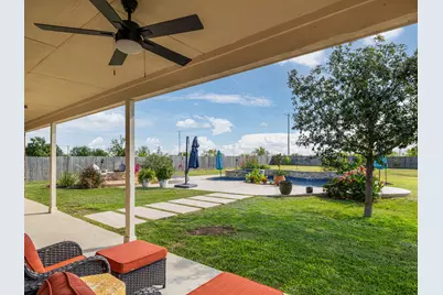 155 Comanche Circle, Hutto, TX 78634 - Photo 10