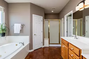 155 Comanche Cir, Hutto, TX 78634 - Photo 18