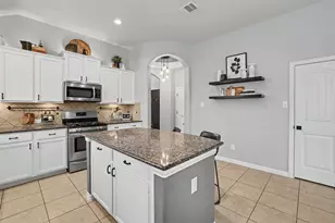 2412 Stonepath Way, Pflugerville, TX 78660 - Photo 8