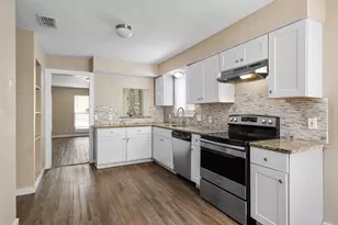 900 Fieldwood Dr, Austin, TX 78758 - Photo 8