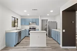 7529 Running Water Dr, Austin, TX 78744 - Photo 10