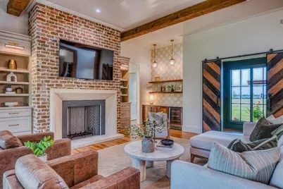 104 Hartfield Hill Lane, Round Top, TX 78954 - Photo 2