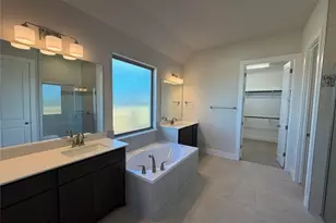 112 Gibbs Dr, Liberty Hill, TX 78642 - Photo 10