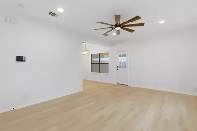 2622 Gwendolyn Lane #B, Austin, TX 78748 - Photo 8