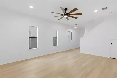 2622 Gwendolyn Lane #B, Austin, TX 78748 - Photo 6