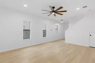 2622 Gwendolyn Ln, Austin, TX 78748 - Photo 6