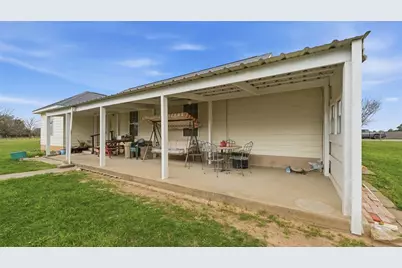 369 Young School House Road, Smithville, TX 78957 - Photo 30