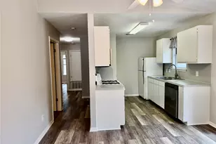 8112 Willet Trail Trail, Austin, TX 78745 - Photo 4