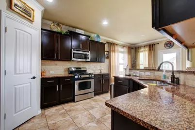 2004 Autumn Run Lane, Round Rock, TX 78665 - Photo 8