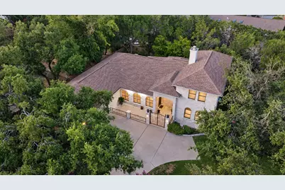 105 Ajuga Court, Lakeway, TX 78734 - Photo 2