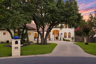 105 Ajuga Ct, Lakeway, TX 78734 - Photo 1