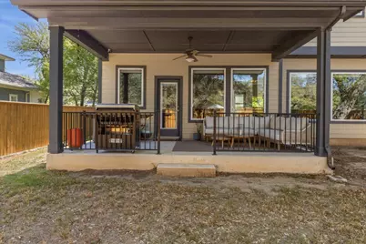 1405 Matthews Lane, Austin, TX 78745 - Photo 36