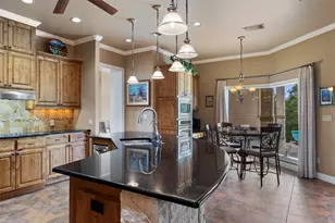 208 Hacienda Pl, Dripping Springs, TX 78620 - Photo 20