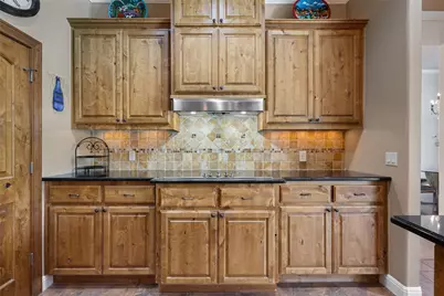 208 Hacienda Place, Dripping Springs, TX 78620 - Photo 22