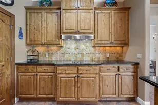 208 Hacienda Pl, Dripping Springs, TX 78620 - Photo 22