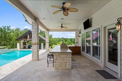 208 Hacienda Place, Dripping Springs, TX 78620 - Photo 40