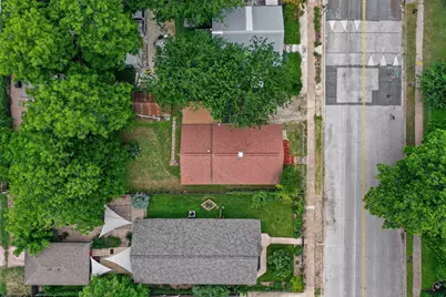 1912 Holly Street, Austin, TX 78702 - Photo 2