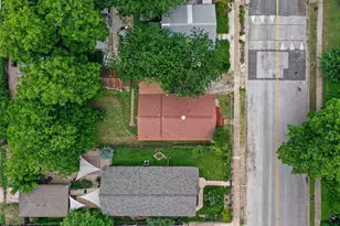 1912 Holly St, Austin, TX 78702 - Photo 2