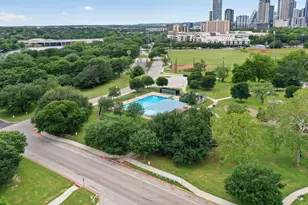 1912 Holly St, Austin, TX 78702 - Photo 8