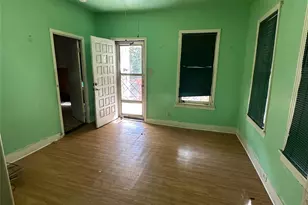 1912 Holly St, Austin, TX 78702 - Photo 4