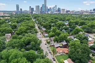 1912 Holly St, Austin, TX 78702 - Photo 8