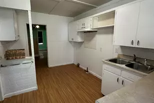 1912 Holly St, Austin, TX 78702 - Photo 6
