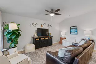 3059 Pike Dr, New Braunfels, TX 78132 - Photo 4