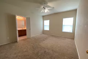 207 Brown St, Hutto, TX 78634 - Photo 14