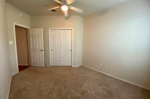 207 Brown St, Hutto, TX 78634 - Photo 20