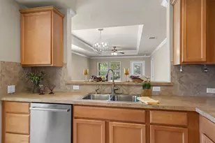600 Salado Creek Ln, Georgetown, TX 78633 - Photo 8