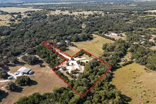 1040 County Rd 323A, Liberty Hill, TX 78642 - Photo 6