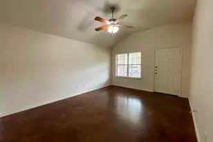 207 Andy Ln, Temple, TX 76502 - Photo 2