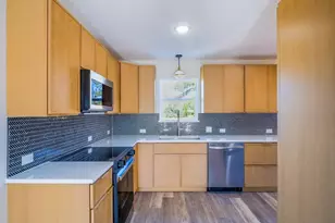 303 Cedarhill Dr, Granite Shoals, TX 78654 - Photo 8