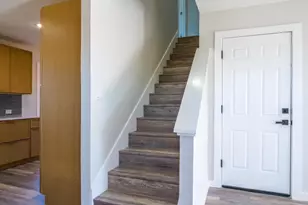 303 Cedarhill Dr, Granite Shoals, TX 78654 - Photo 4