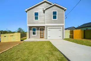 303 Cedarhill Dr, Granite Shoals, TX 78654 - Photo 1