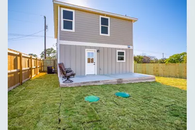 303 Cedarhill Drive, Granite Shoals, TX 78654 - Photo 18