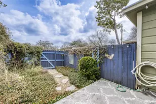 2000 Lightsey Rd, Austin, TX 78704 - Photo 8