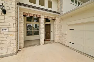 5704 Monrovia Ln, Pflugerville, TX 78660 - Photo 4