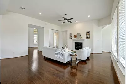 5704 Monrovia Lane, Pflugerville, TX 78660 - Photo 8