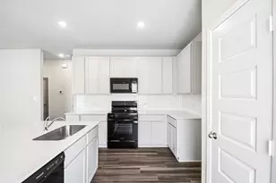 2706 St Regis Dr, Pflugerville, TX 78660 - Photo 6