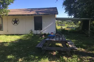 209 Sierra Vista Dr, Gatesville, TX 76528 - Photo 8