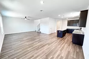 925 Duskywing Wy, Georgetown, TX 78626 - Photo 2