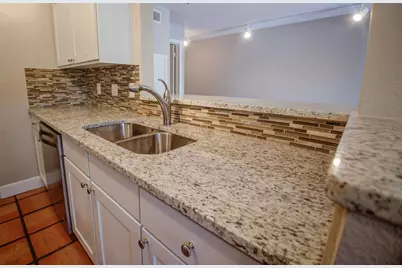 1306 Norwalk Lane #206, Austin, TX 78703 - Photo 6