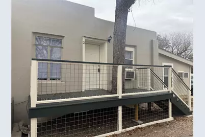 527 W San Antonio Street #2, San Marcos, TX 78666 - Photo 1