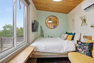 530 Pioneer Trail, Dripping Springs, TX 78620 - Photo 18